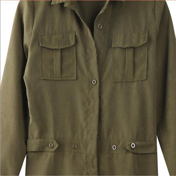 On trend jumpsuit - Picture 2 of 5